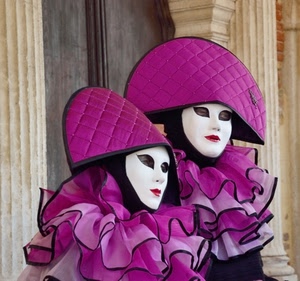 maschere, carnevale, cappelli, due, viola, bianco, fucsia, venezia