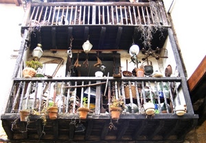 vasi, balcone, legno, balconi, ringhiera, piante, lampade, lampioni, fiori