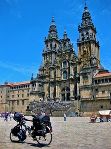 bicicletta, chiesa, piazza, campanili, scale, borse, scala, cattedrale, torri