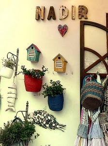 vasi, fiori, cuore, pesci, cesti, casette, piante, muro, cesto, scritta, cestini