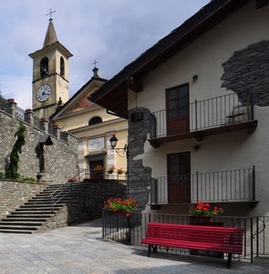 panchina, chiesa, campanile, scala, fiori, rosso, scale, scalinata, orologio